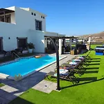 Karla Playa Blanca (Lanzarote)