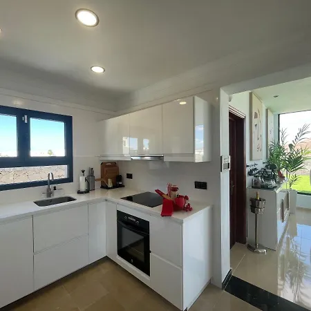 Karla 普拉亚布兰卡