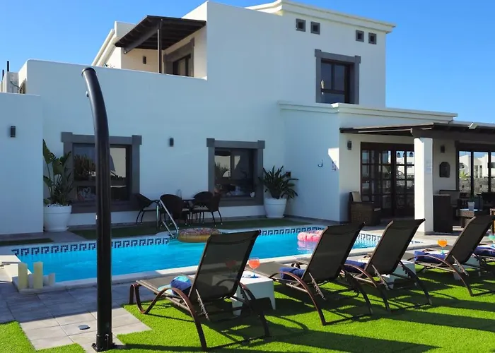 Karla Playa Blanca (Lanzarote)